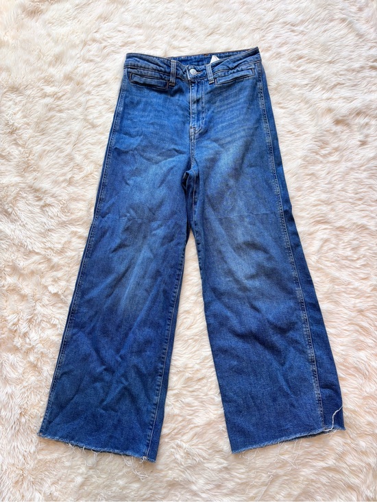 H&M Denim - & Denim Culotte High Waist Wide Leg Raw Hem Medium Wash Denim Jeans Womens 4
